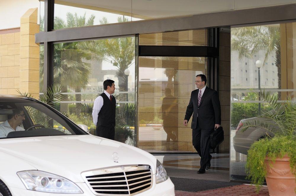 Riyadh Marriott Hotel Exterior foto